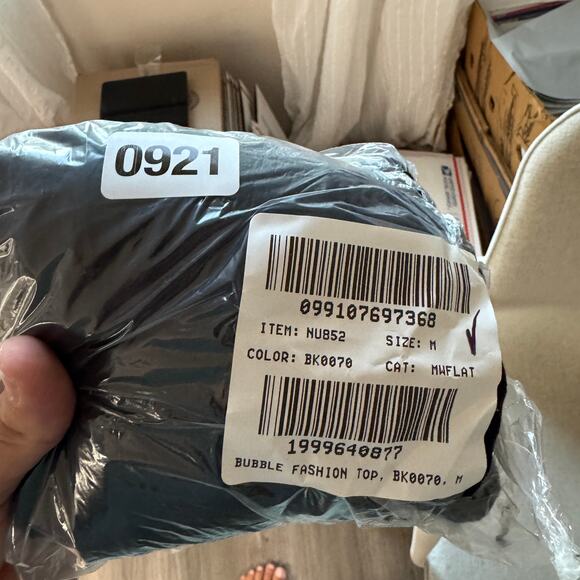 Madewell Sleeveless Crewneck Bubble Top SZ M Black Pullover Lined Stretch Cotton - Picture 8 of 8